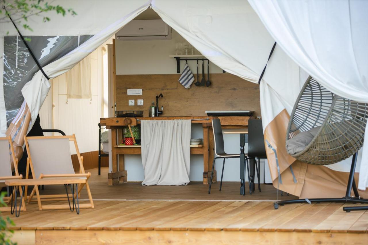 Glamping Kolpa Resort Gradac Buitenkant foto