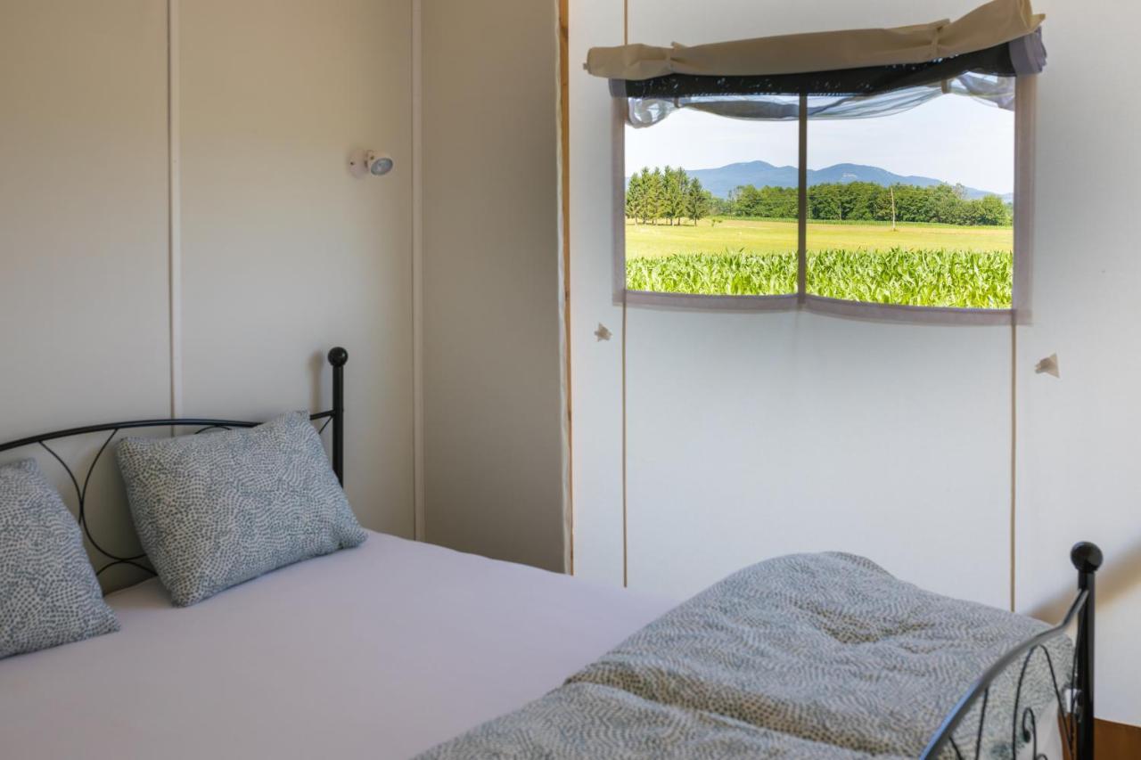 Glamping Kolpa Resort Gradac Buitenkant foto