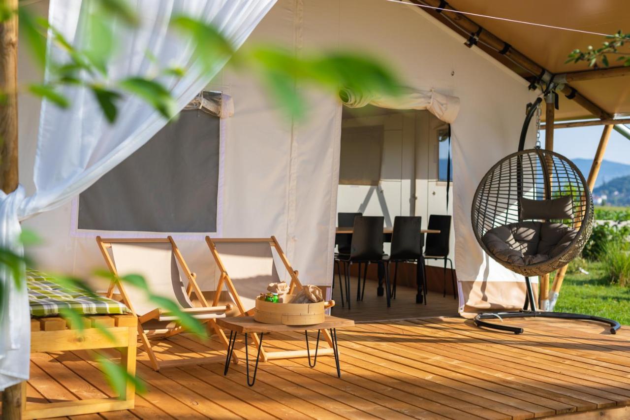 Glamping Kolpa Resort Gradac Buitenkant foto