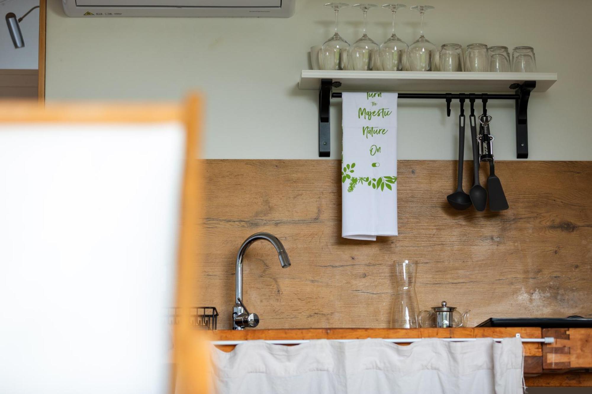 Glamping Kolpa Resort Gradac Buitenkant foto
