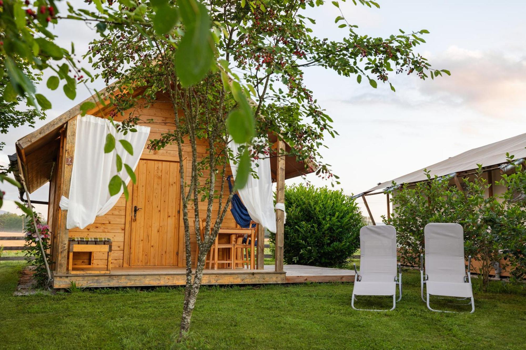Glamping Kolpa Resort Gradac Buitenkant foto