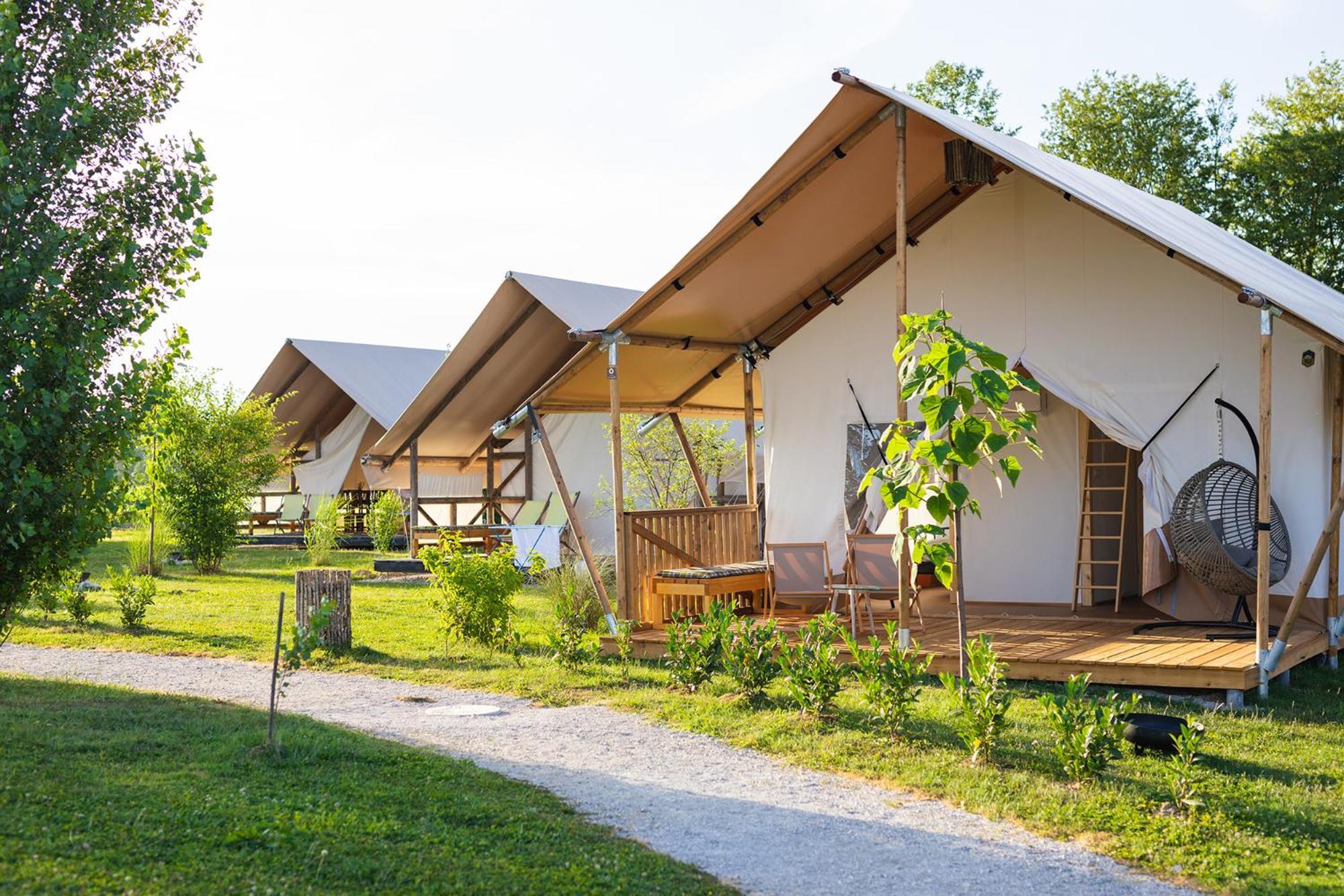 Glamping Kolpa Resort Gradac Buitenkant foto