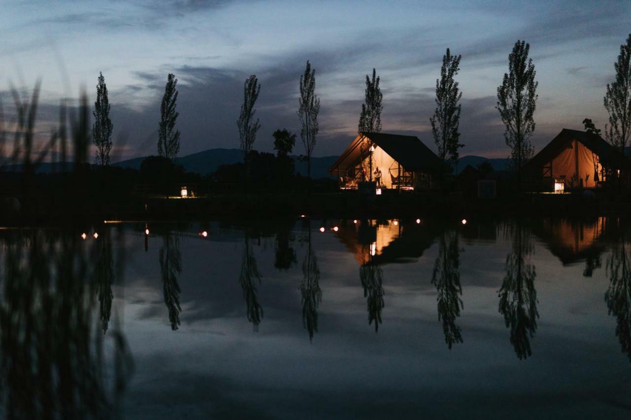Glamping Kolpa Resort Gradac Buitenkant foto